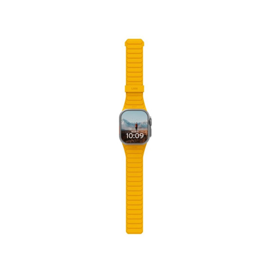 UAG Pathfinder řemínek Apple Watch 49/46/45/44/42mm žlutý/černý