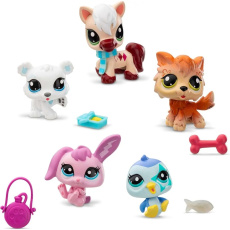 Set pěti figurek Hasbro Littlest Pet Shop zimní období