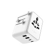 FIXED Voyager (70W) cestovní adaptér pro EU/UK/USA/AUS, 3xUSB-C a 2xUSB, GaN, PD bílý